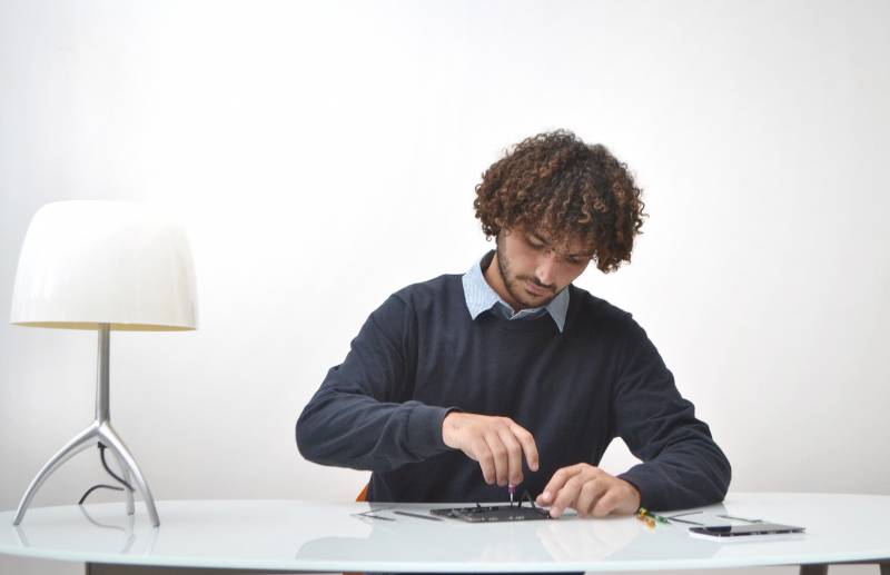 Réparation iPhone Bordeaux 7j/7 H24