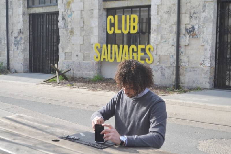 Réparation iPhone à domicile sur la région Bordelaise 