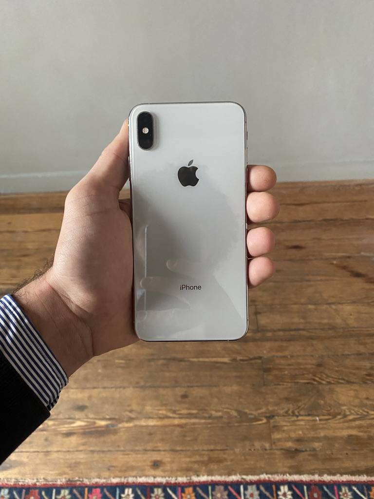 Comment remplacer la vitre arrière cassée de votre iPhone ?